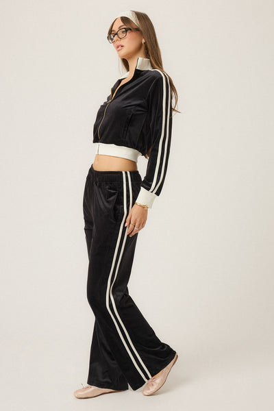 SU25_ECOMM_VELOUR_TRACK_PANTS_